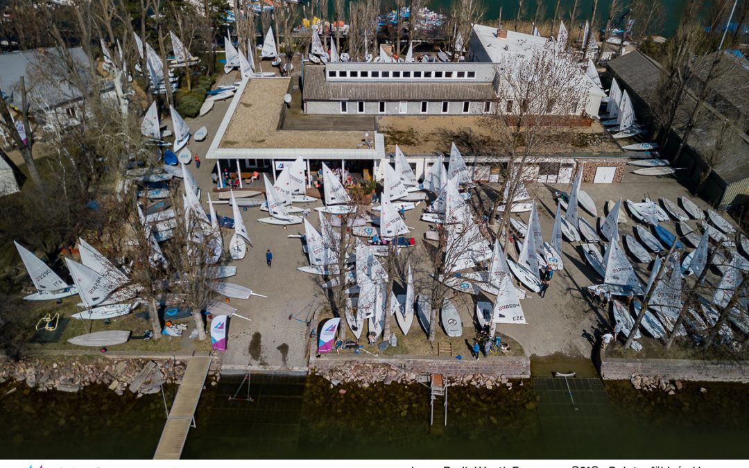 Népes mezőny a földvári Laser Radial Európa Kupán