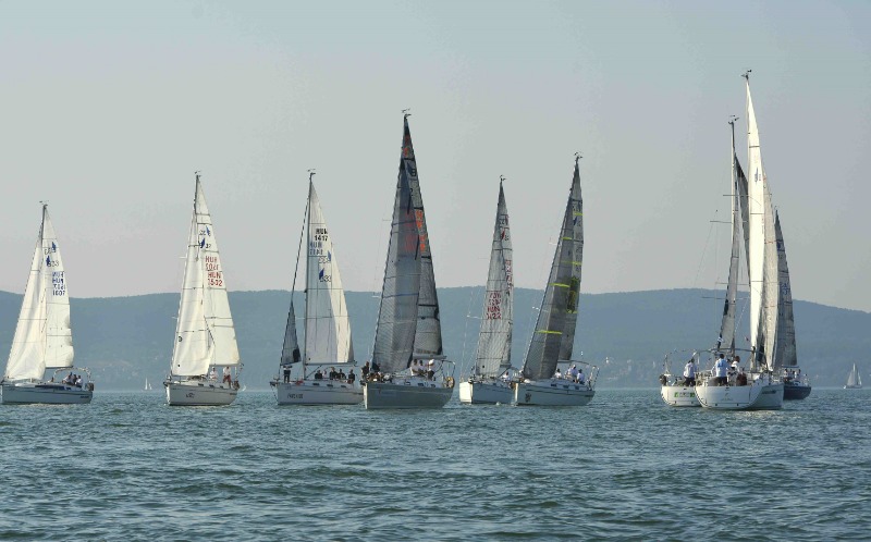 Címvédés a Bavaria 32-es bajnokságon